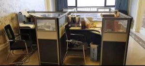 西安办公设备回收:办公家具，员工位，会议  　　桌，老板台，保险柜